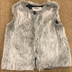 faux fur vest